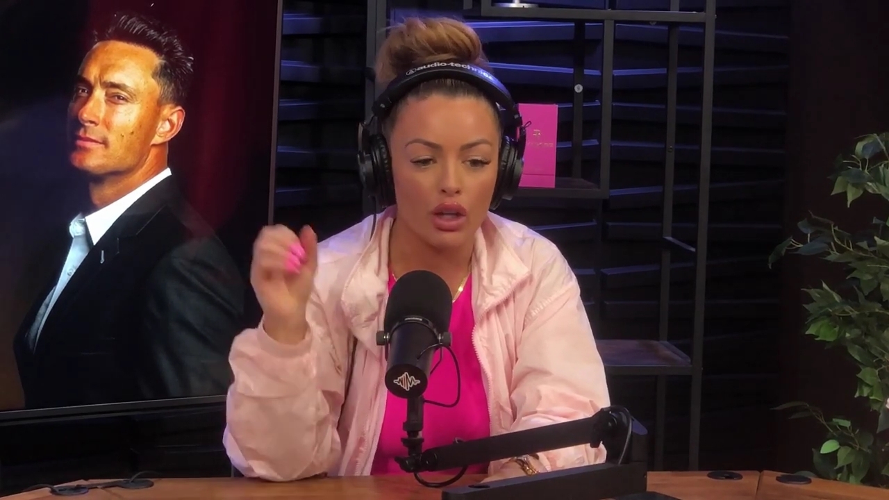 x2mate_com-Ep_16_-_Power_Alphas_Podcast__Relationship_Advice___Mandy_Saccomano__mp43554.jpg