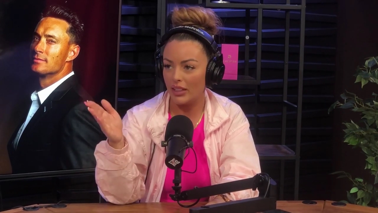 x2mate_com-Ep_16_-_Power_Alphas_Podcast__Relationship_Advice___Mandy_Saccomano__mp43564.jpg