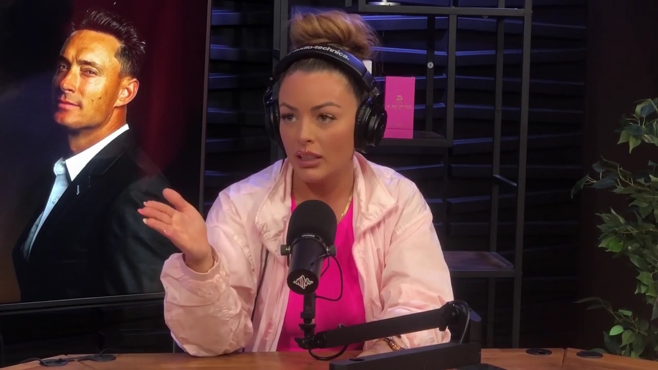 x2mate_com-Ep_16_-_Power_Alphas_Podcast__Relationship_Advice___Mandy_Saccomano__mp43565.jpg