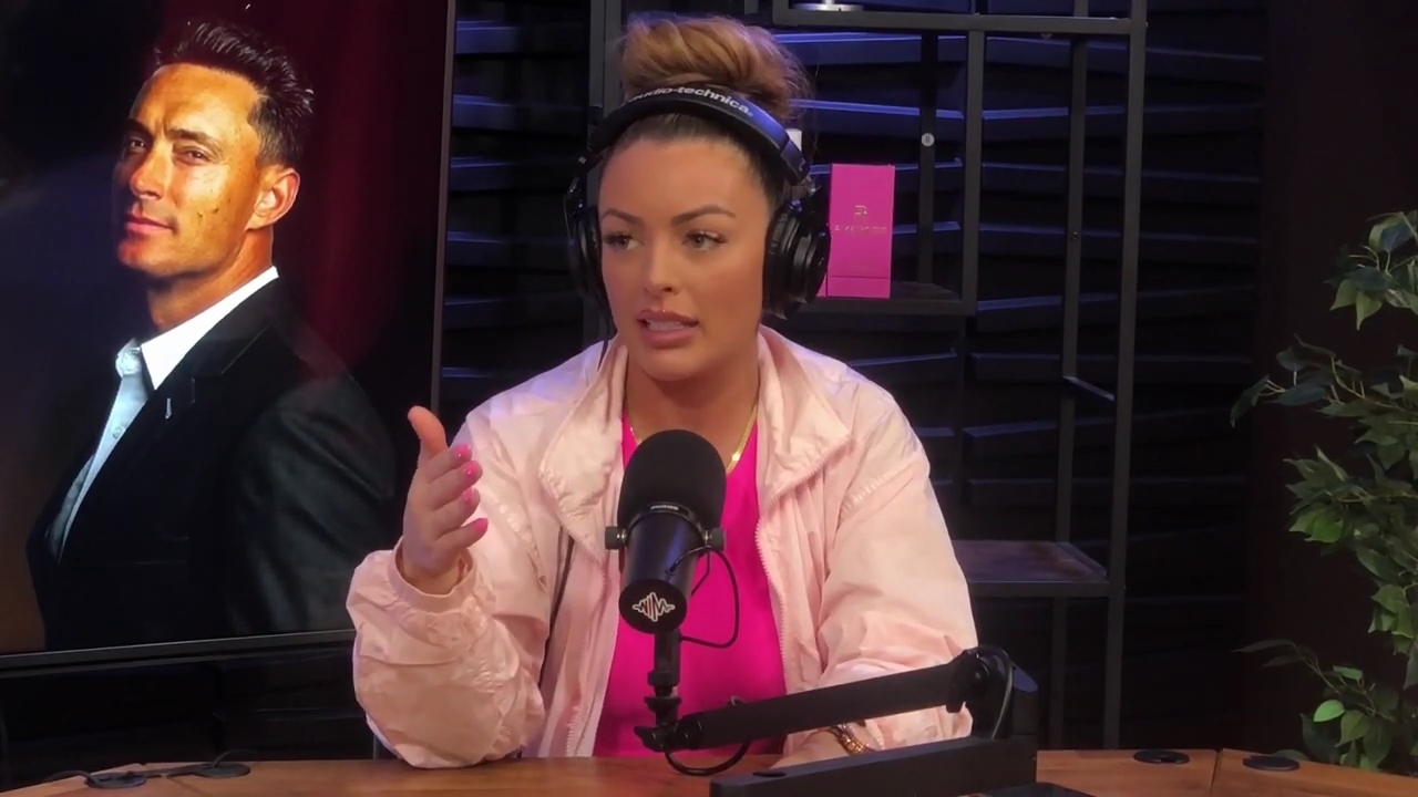 x2mate_com-Ep_16_-_Power_Alphas_Podcast__Relationship_Advice___Mandy_Saccomano__mp43566.jpg