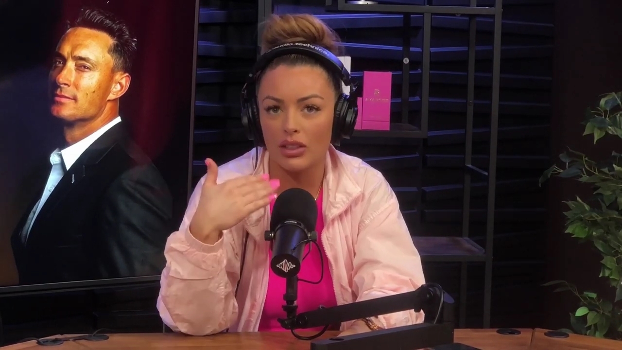 x2mate_com-Ep_16_-_Power_Alphas_Podcast__Relationship_Advice___Mandy_Saccomano__mp43569.jpg