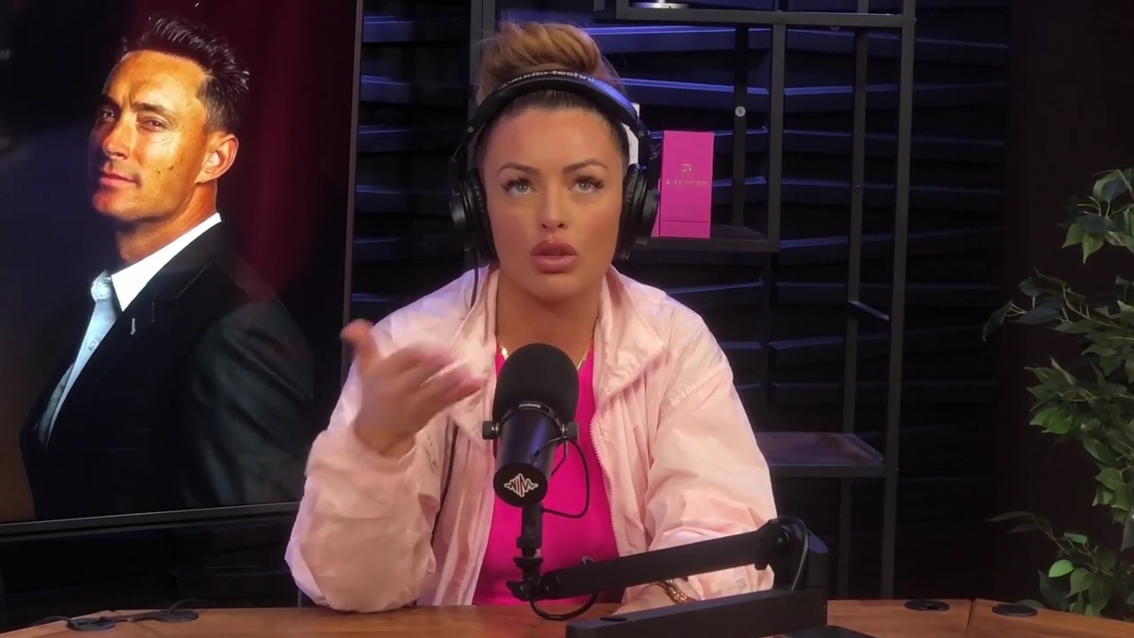 x2mate_com-Ep_16_-_Power_Alphas_Podcast__Relationship_Advice___Mandy_Saccomano__mp43571.jpg