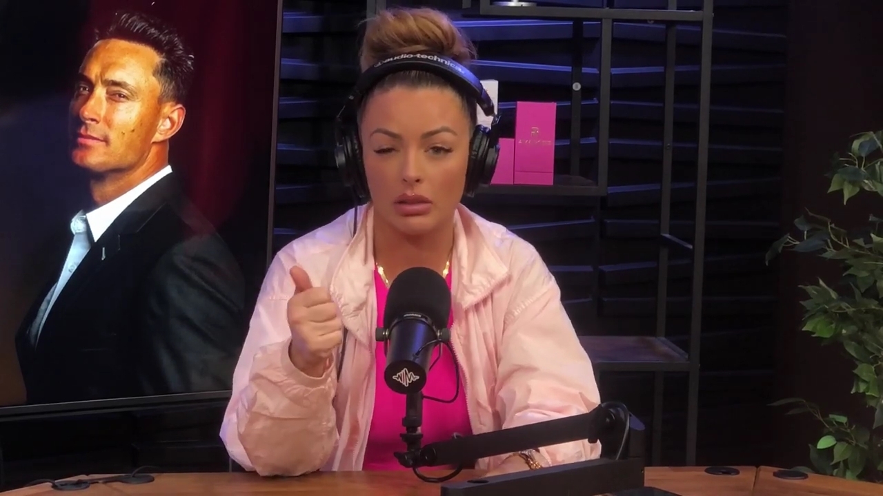 x2mate_com-Ep_16_-_Power_Alphas_Podcast__Relationship_Advice___Mandy_Saccomano__mp43574.jpg