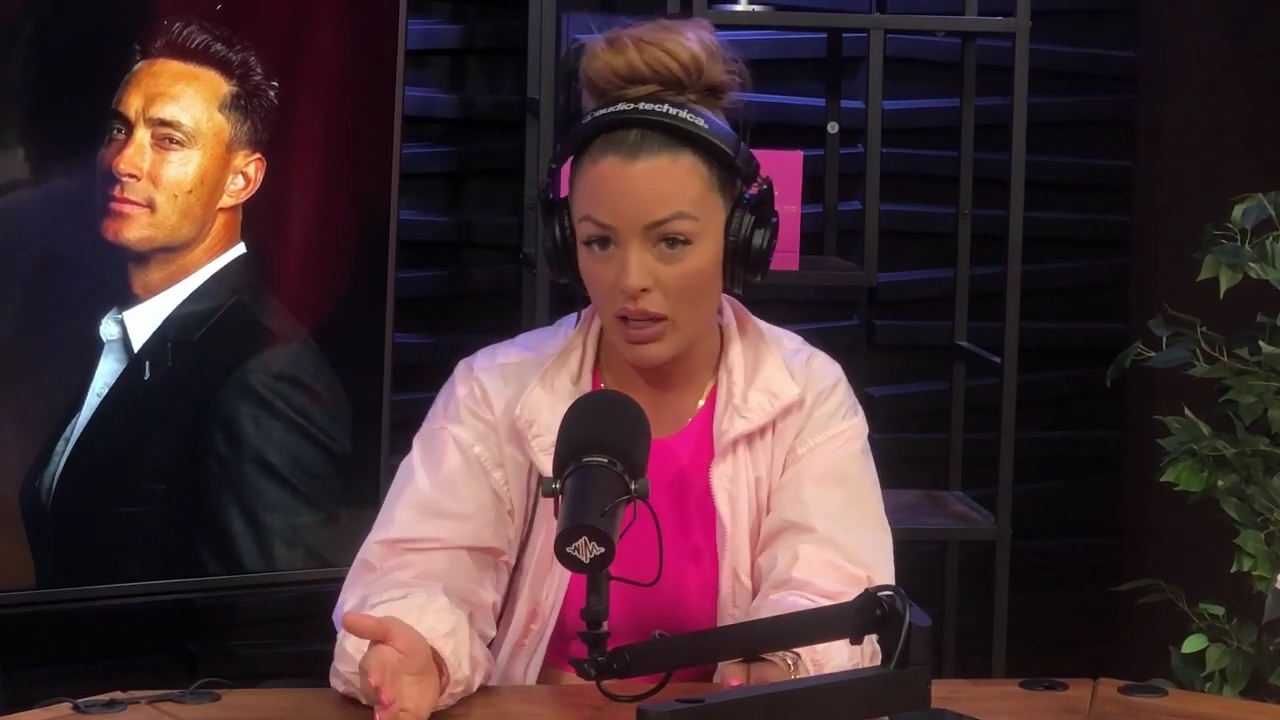 x2mate_com-Ep_16_-_Power_Alphas_Podcast__Relationship_Advice___Mandy_Saccomano__mp43584.jpg