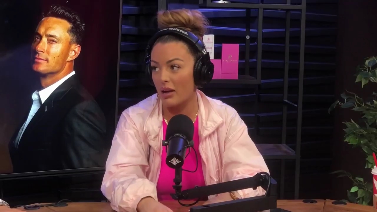 x2mate_com-Ep_16_-_Power_Alphas_Podcast__Relationship_Advice___Mandy_Saccomano__mp43634.jpg
