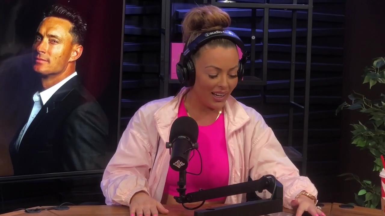 x2mate_com-Ep_16_-_Power_Alphas_Podcast__Relationship_Advice___Mandy_Saccomano__mp43646.jpg