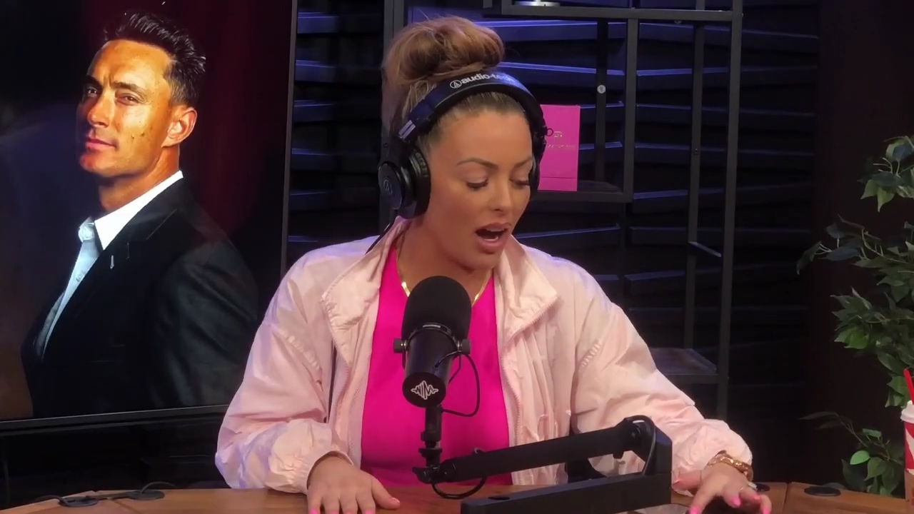 x2mate_com-Ep_16_-_Power_Alphas_Podcast__Relationship_Advice___Mandy_Saccomano__mp43648.jpg
