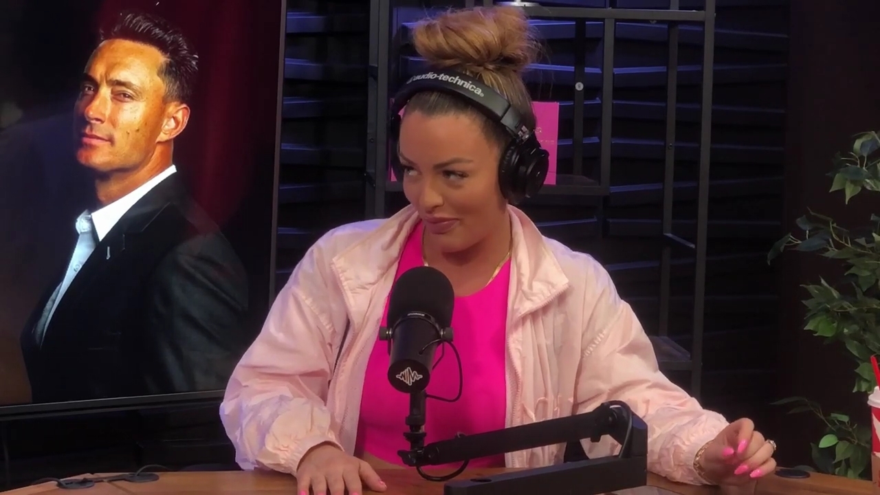x2mate_com-Ep_16_-_Power_Alphas_Podcast__Relationship_Advice___Mandy_Saccomano__mp43653.jpg