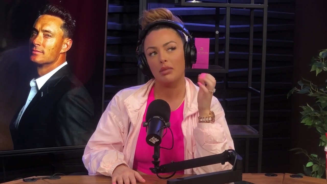x2mate_com-Ep_16_-_Power_Alphas_Podcast__Relationship_Advice___Mandy_Saccomano__mp43663.jpg