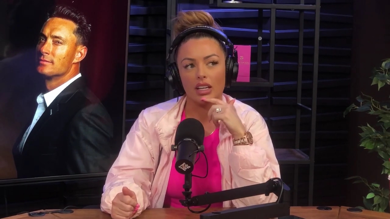 x2mate_com-Ep_16_-_Power_Alphas_Podcast__Relationship_Advice___Mandy_Saccomano__mp43668.jpg