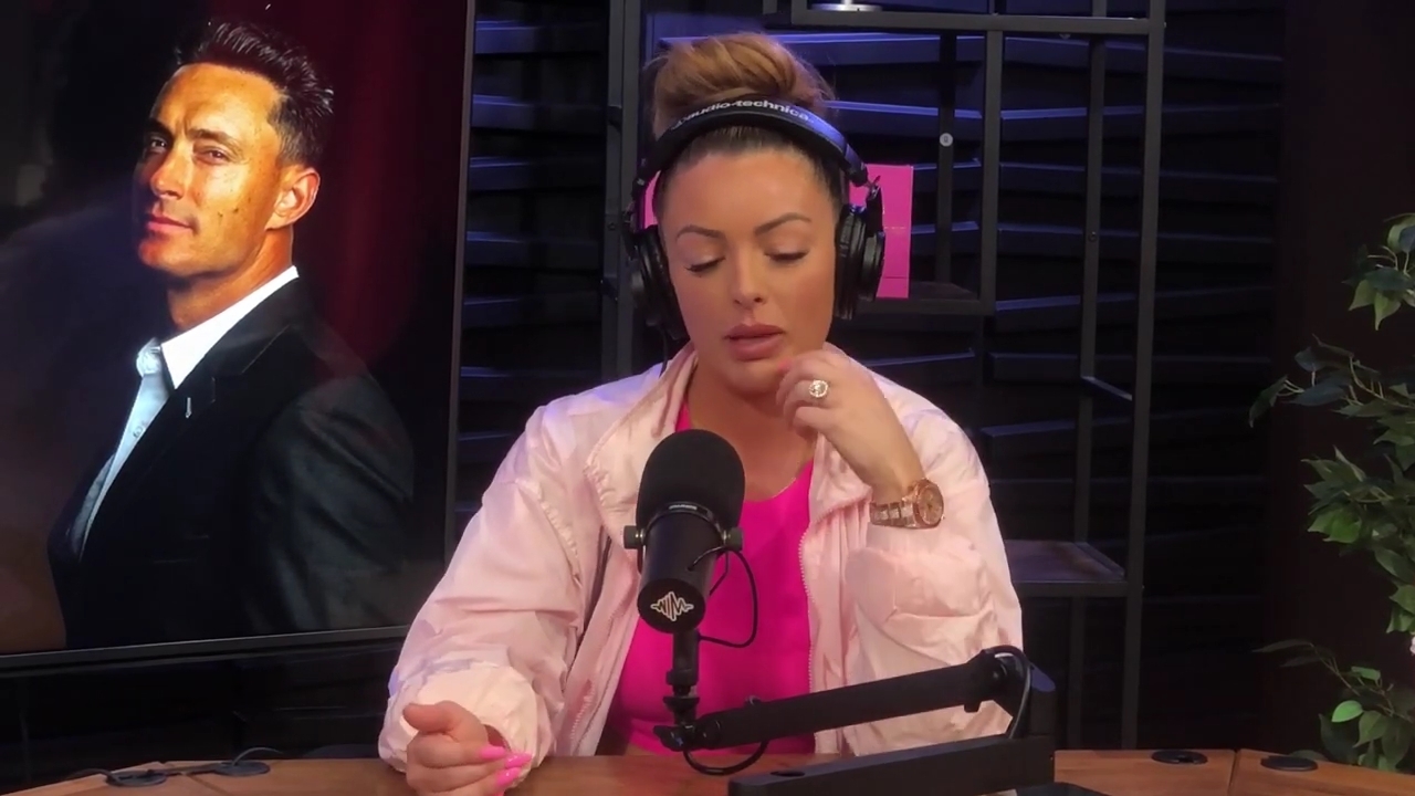 x2mate_com-Ep_16_-_Power_Alphas_Podcast__Relationship_Advice___Mandy_Saccomano__mp43675.jpg