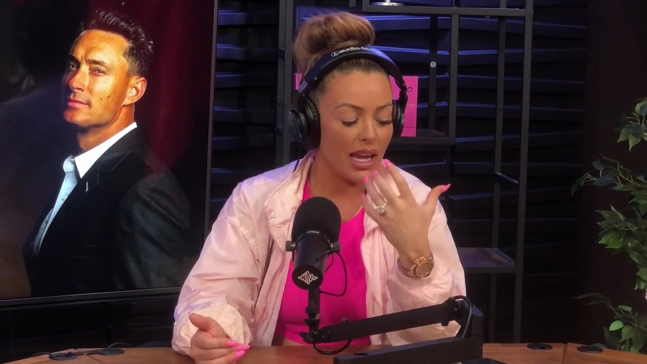 x2mate_com-Ep_16_-_Power_Alphas_Podcast__Relationship_Advice___Mandy_Saccomano__mp43678.jpg