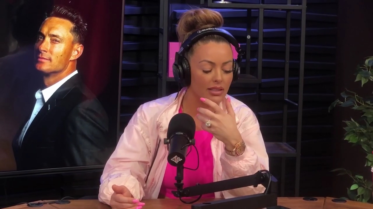 x2mate_com-Ep_16_-_Power_Alphas_Podcast__Relationship_Advice___Mandy_Saccomano__mp43681.jpg