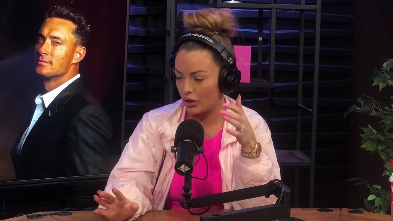x2mate_com-Ep_16_-_Power_Alphas_Podcast__Relationship_Advice___Mandy_Saccomano__mp43693.jpg
