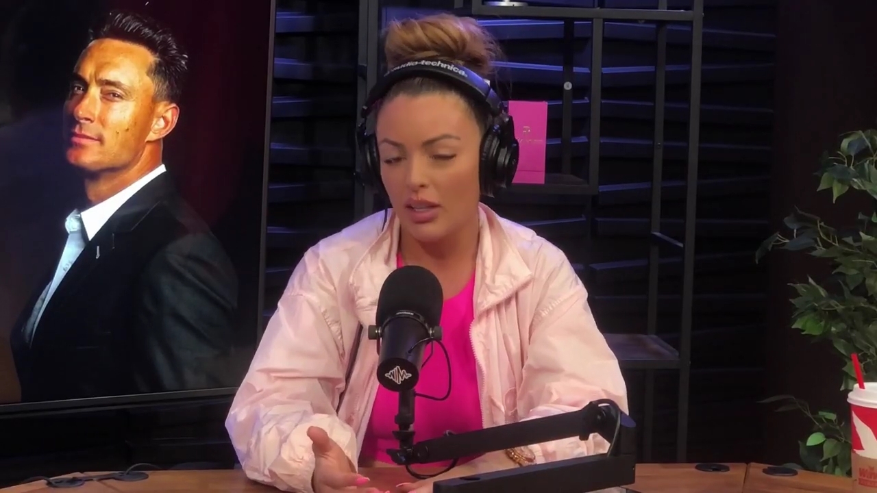 x2mate_com-Ep_16_-_Power_Alphas_Podcast__Relationship_Advice___Mandy_Saccomano__mp43866.jpg