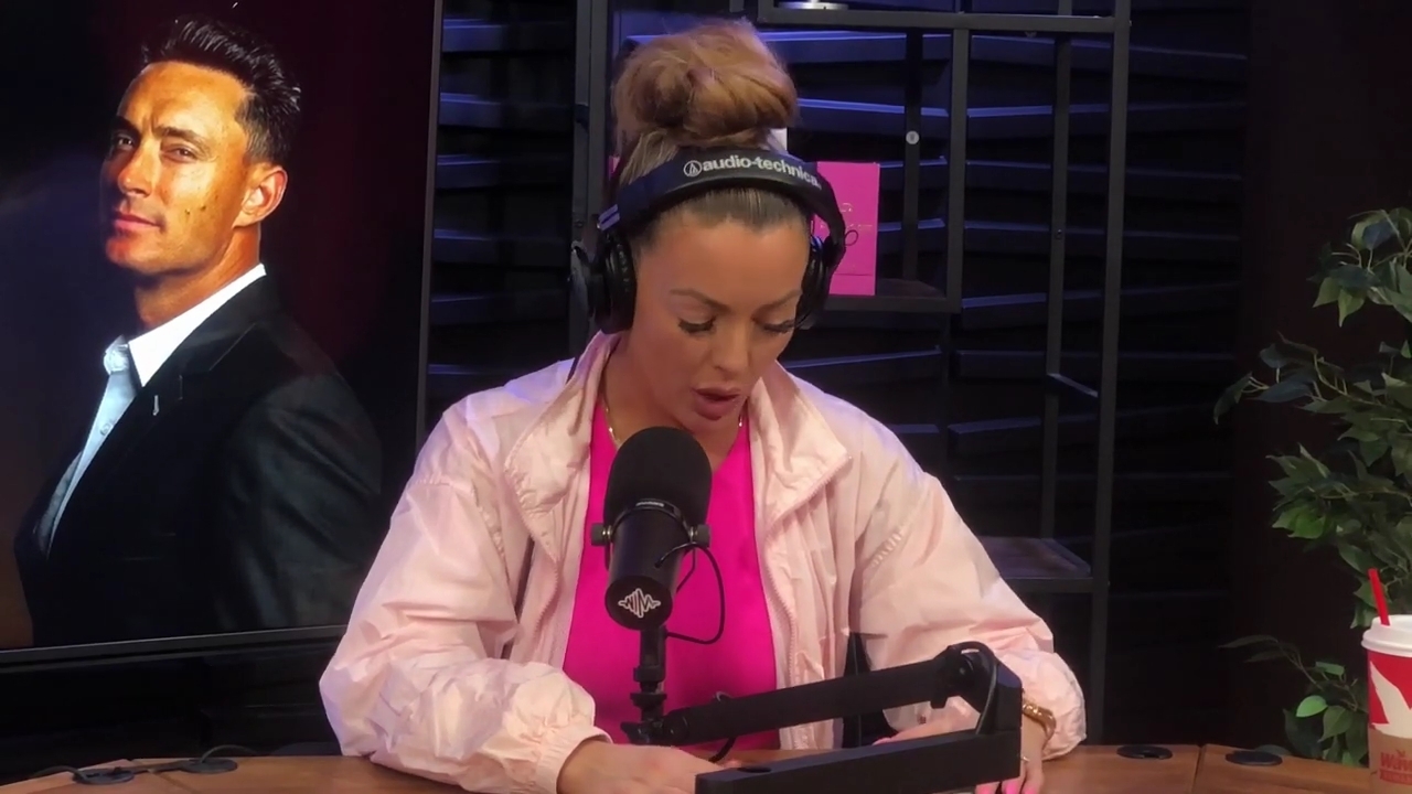 x2mate_com-Ep_16_-_Power_Alphas_Podcast__Relationship_Advice___Mandy_Saccomano__mp43884.jpg