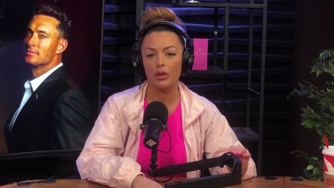 x2mate_com-Ep_16_-_Power_Alphas_Podcast__Relationship_Advice___Mandy_Saccomano__mp43889.jpg