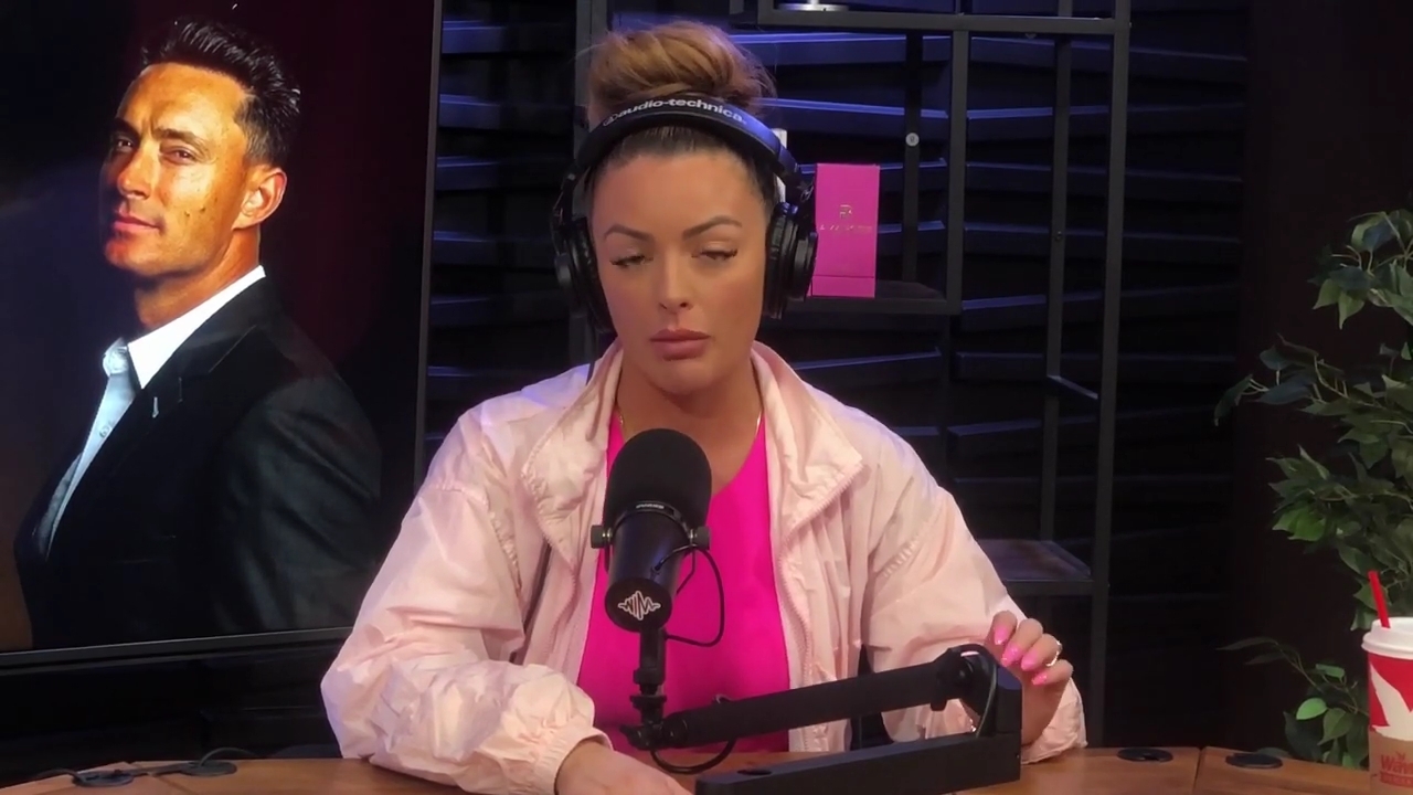 x2mate_com-Ep_16_-_Power_Alphas_Podcast__Relationship_Advice___Mandy_Saccomano__mp43891.jpg