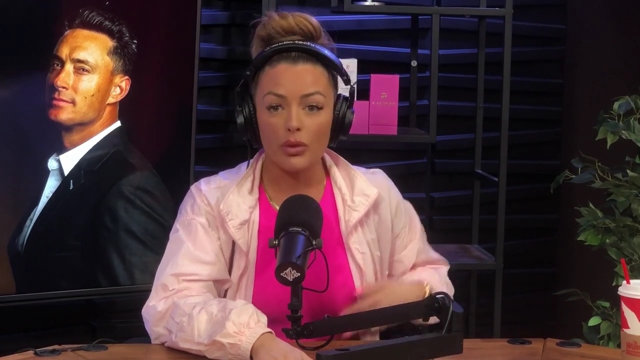 x2mate_com-Ep_16_-_Power_Alphas_Podcast__Relationship_Advice___Mandy_Saccomano__mp43899.jpg