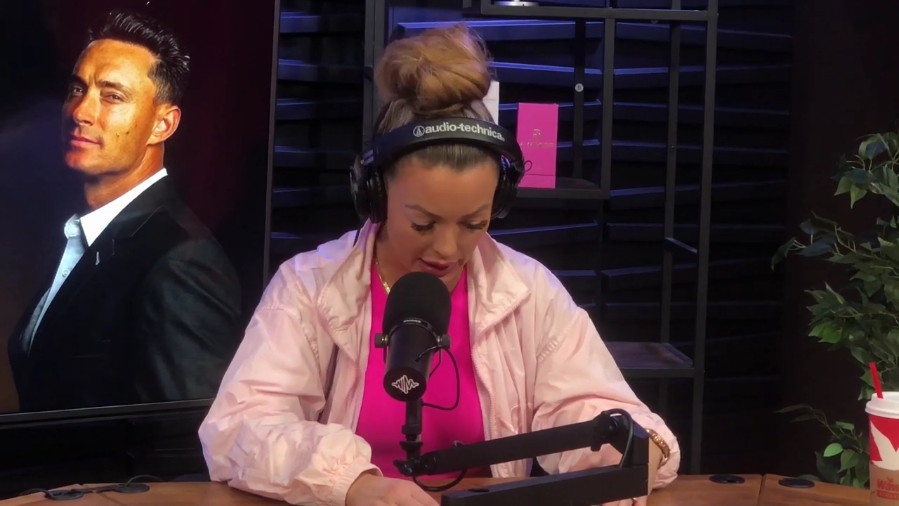 x2mate_com-Ep_16_-_Power_Alphas_Podcast__Relationship_Advice___Mandy_Saccomano__mp43919.jpg