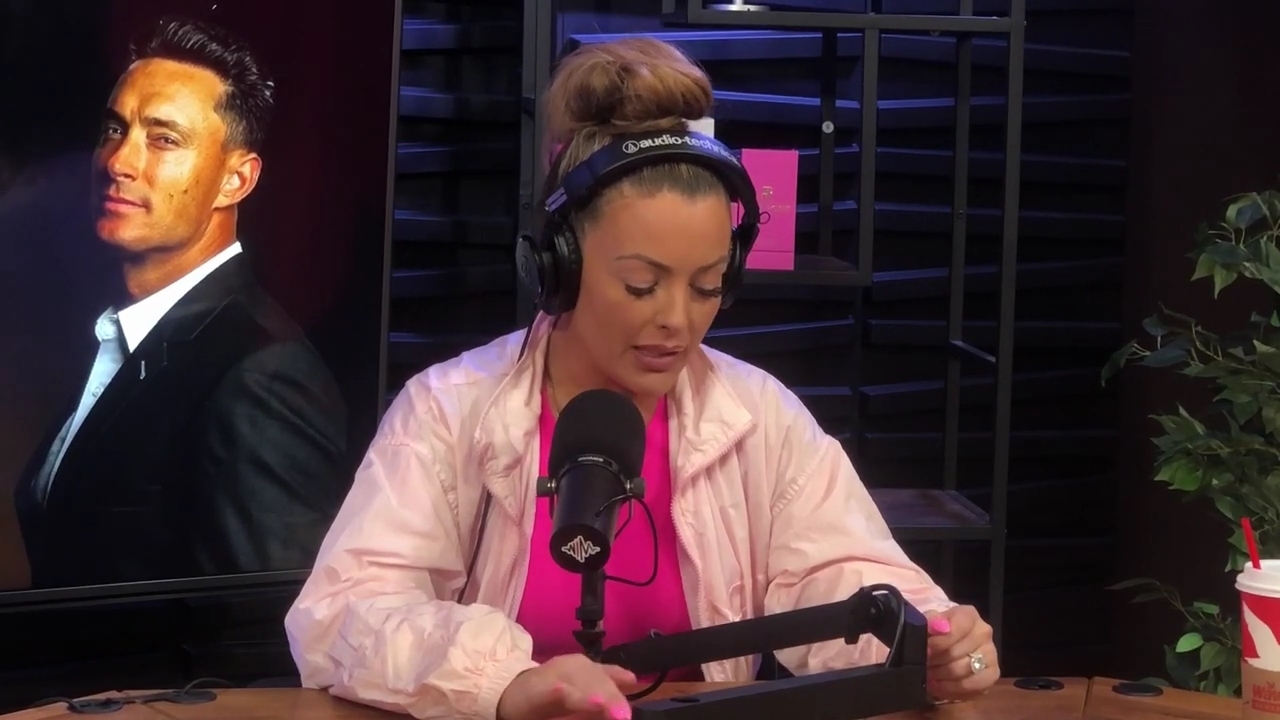x2mate_com-Ep_16_-_Power_Alphas_Podcast__Relationship_Advice___Mandy_Saccomano__mp43940.jpg