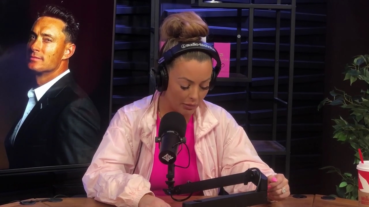 x2mate_com-Ep_16_-_Power_Alphas_Podcast__Relationship_Advice___Mandy_Saccomano__mp43942.jpg