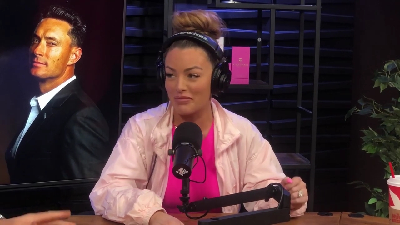x2mate_com-Ep_16_-_Power_Alphas_Podcast__Relationship_Advice___Mandy_Saccomano__mp43950.jpg