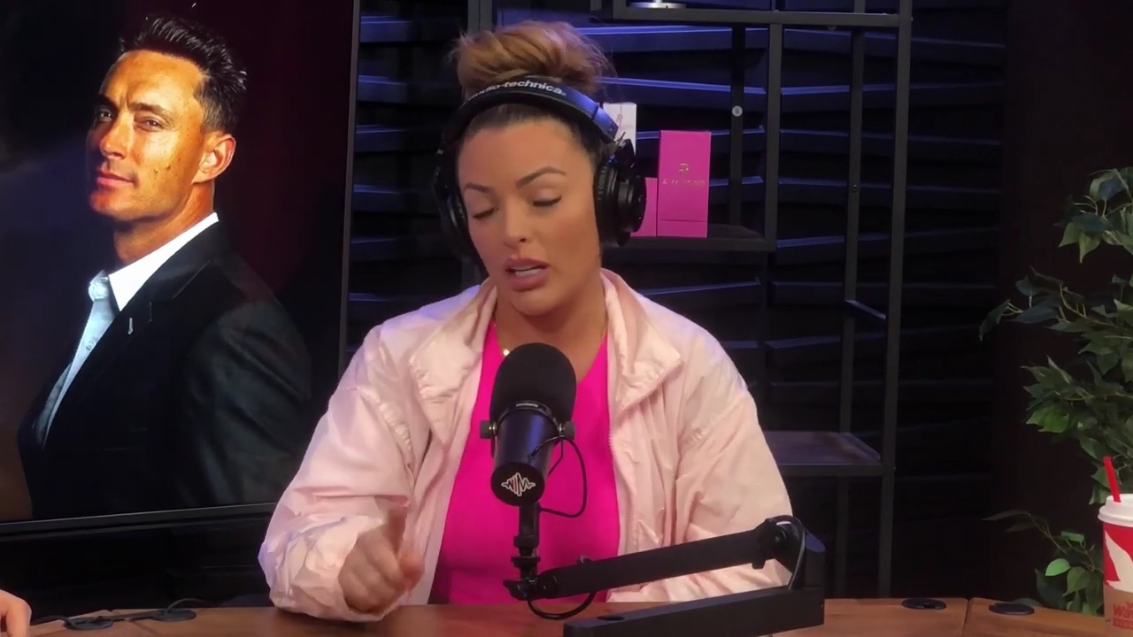 x2mate_com-Ep_16_-_Power_Alphas_Podcast__Relationship_Advice___Mandy_Saccomano__mp43974.jpg