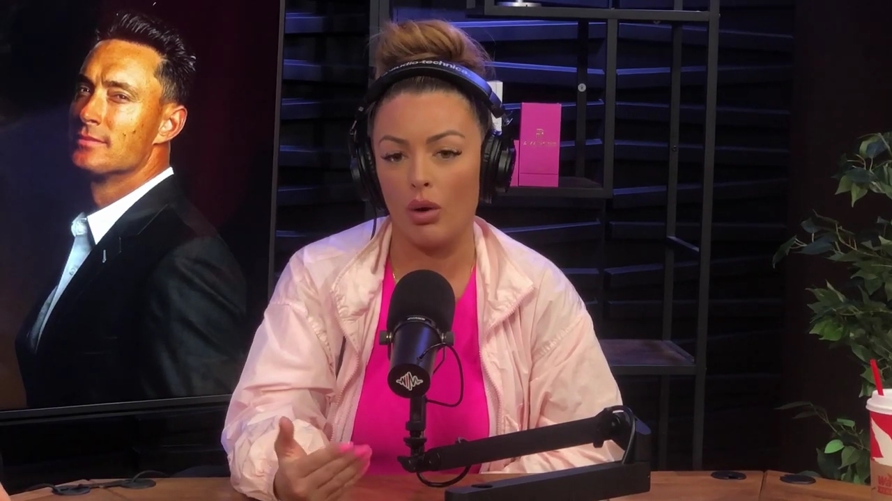 x2mate_com-Ep_16_-_Power_Alphas_Podcast__Relationship_Advice___Mandy_Saccomano__mp43984.jpg
