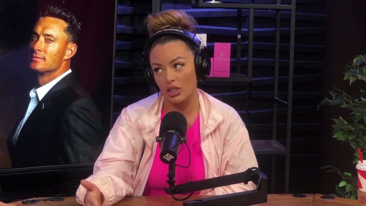 x2mate_com-Ep_16_-_Power_Alphas_Podcast__Relationship_Advice___Mandy_Saccomano__mp43990.jpg