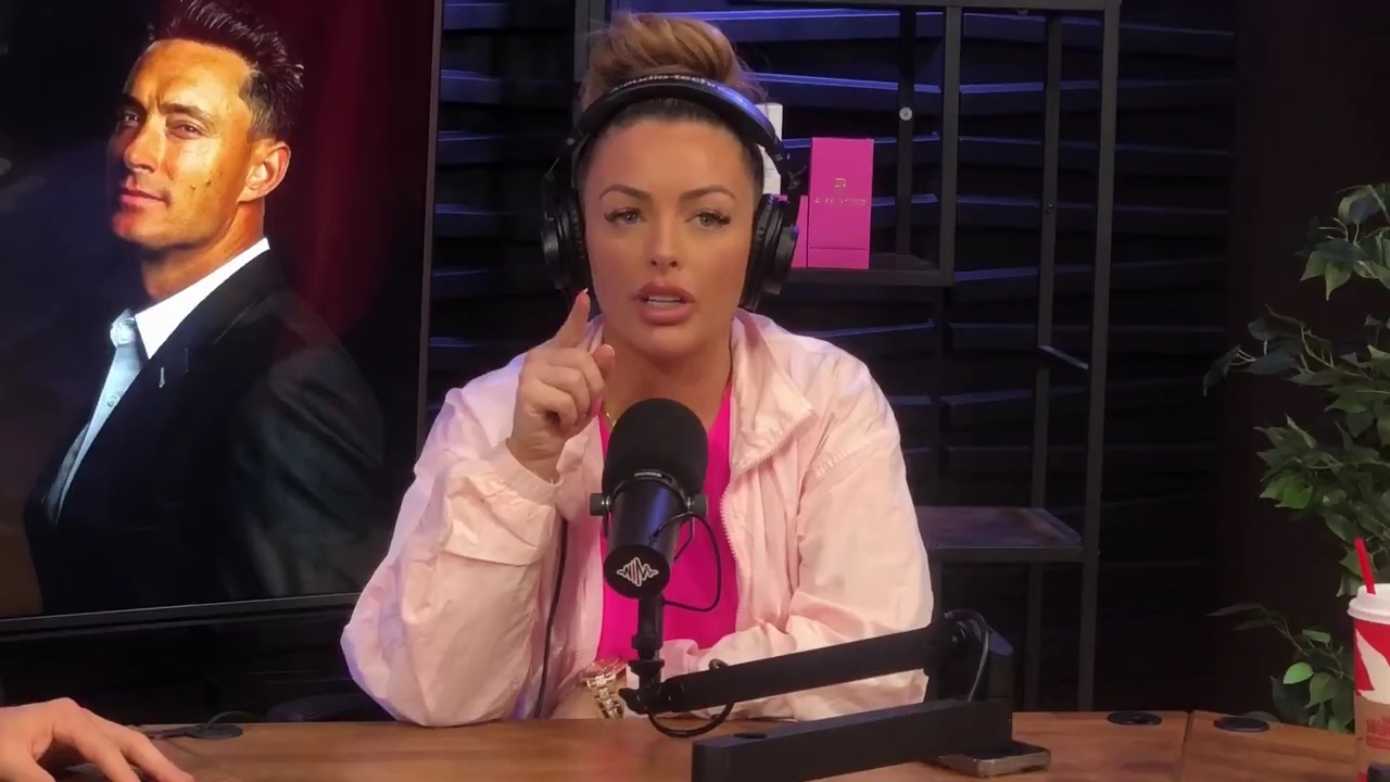 x2mate_com-Ep_16_-_Power_Alphas_Podcast__Relationship_Advice___Mandy_Saccomano__mp44091.jpg