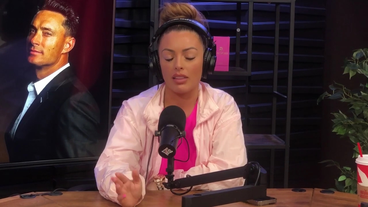 x2mate_com-Ep_16_-_Power_Alphas_Podcast__Relationship_Advice___Mandy_Saccomano__mp44098.jpg