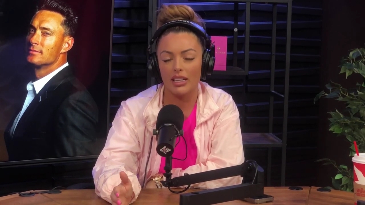 x2mate_com-Ep_16_-_Power_Alphas_Podcast__Relationship_Advice___Mandy_Saccomano__mp44111.jpg