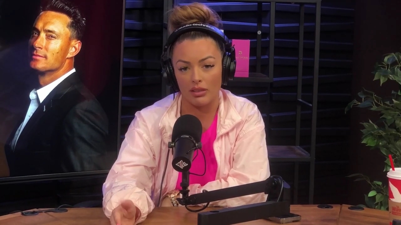 x2mate_com-Ep_16_-_Power_Alphas_Podcast__Relationship_Advice___Mandy_Saccomano__mp44116.jpg