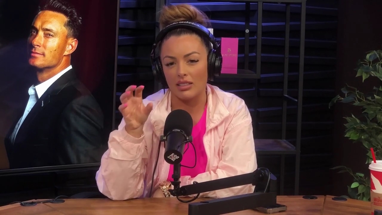 x2mate_com-Ep_16_-_Power_Alphas_Podcast__Relationship_Advice___Mandy_Saccomano__mp44124.jpg