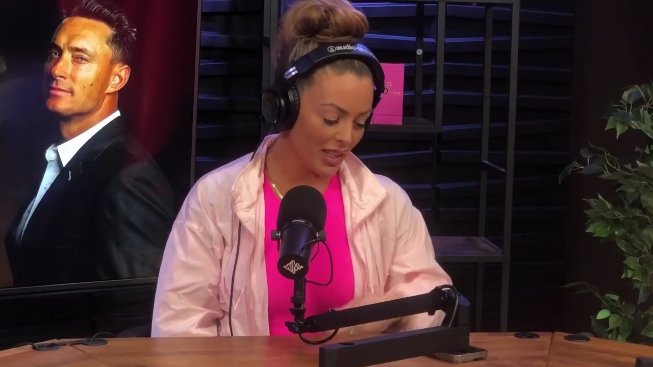 x2mate_com-Ep_16_-_Power_Alphas_Podcast__Relationship_Advice___Mandy_Saccomano__mp44180.jpg