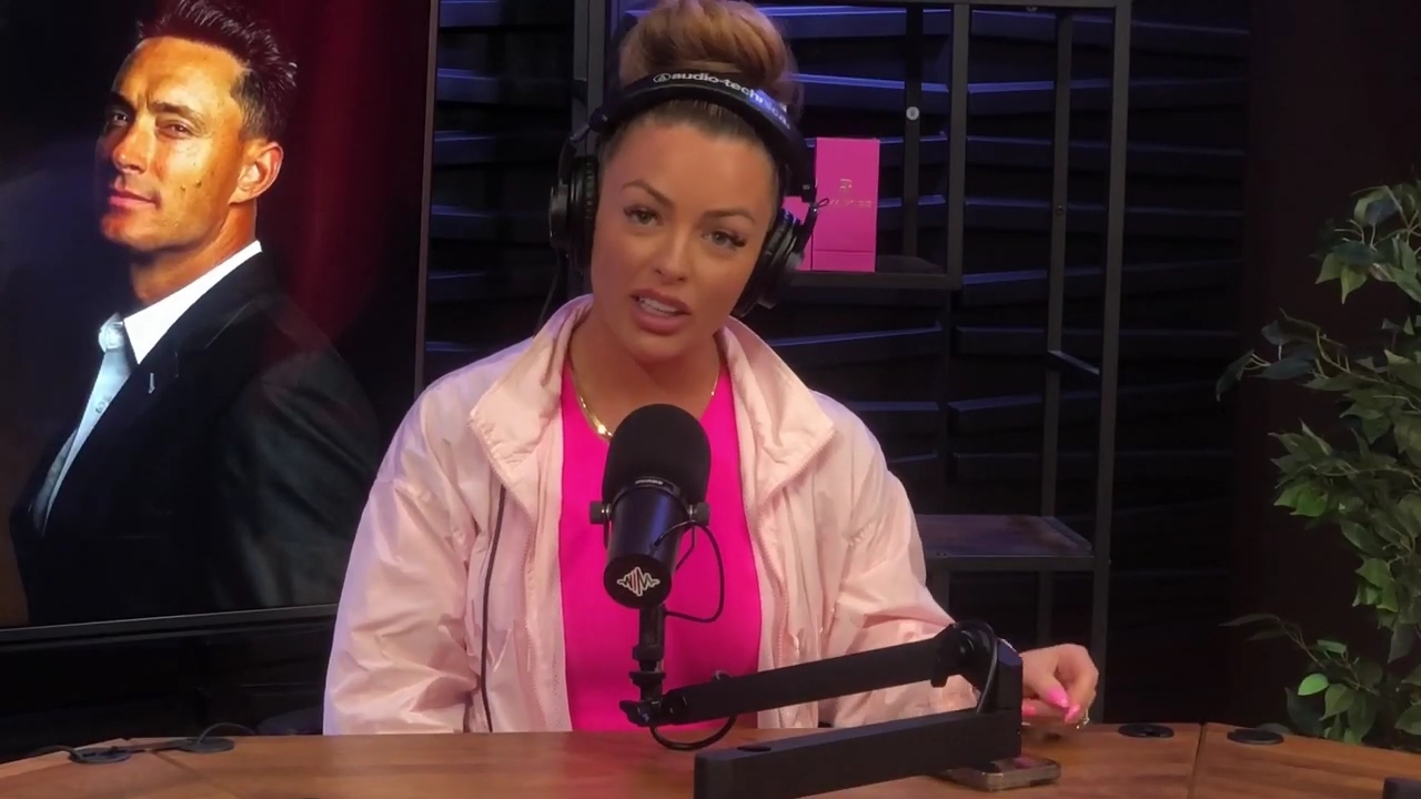 x2mate_com-Ep_16_-_Power_Alphas_Podcast__Relationship_Advice___Mandy_Saccomano__mp44181.jpg
