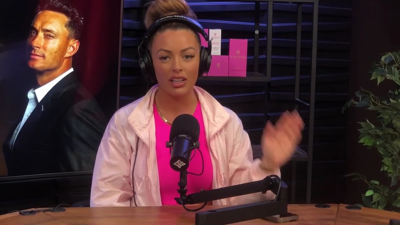 x2mate_com-Ep_16_-_Power_Alphas_Podcast__Relationship_Advice___Mandy_Saccomano__mp44183.jpg