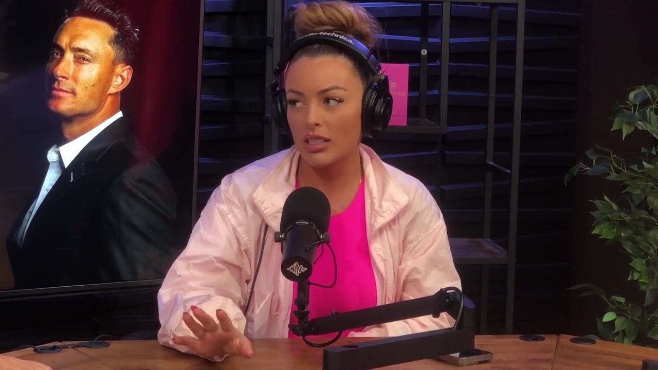 x2mate_com-Ep_16_-_Power_Alphas_Podcast__Relationship_Advice___Mandy_Saccomano__mp44230.jpg