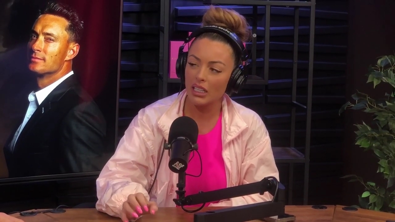 x2mate_com-Ep_16_-_Power_Alphas_Podcast__Relationship_Advice___Mandy_Saccomano__mp44237.jpg