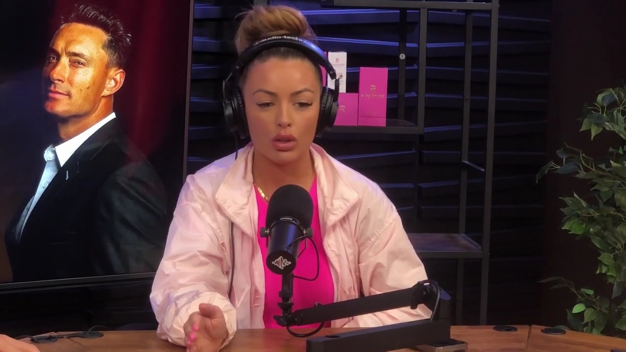 x2mate_com-Ep_16_-_Power_Alphas_Podcast__Relationship_Advice___Mandy_Saccomano__mp44244.jpg