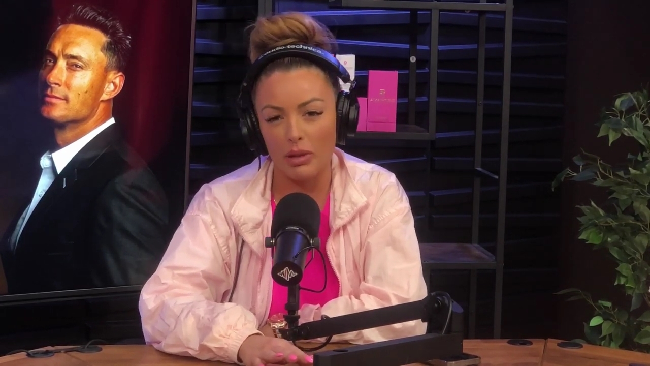 x2mate_com-Ep_16_-_Power_Alphas_Podcast__Relationship_Advice___Mandy_Saccomano__mp44362.jpg