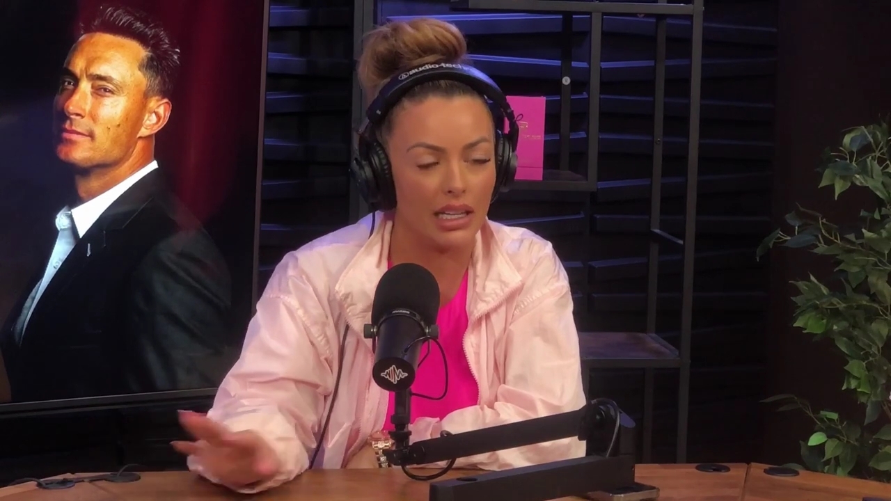 x2mate_com-Ep_16_-_Power_Alphas_Podcast__Relationship_Advice___Mandy_Saccomano__mp44364.jpg