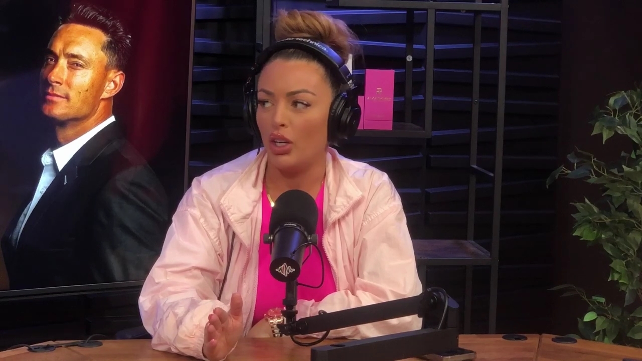 x2mate_com-Ep_16_-_Power_Alphas_Podcast__Relationship_Advice___Mandy_Saccomano__mp44374.jpg