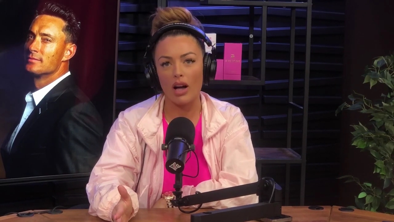 x2mate_com-Ep_16_-_Power_Alphas_Podcast__Relationship_Advice___Mandy_Saccomano__mp44380.jpg