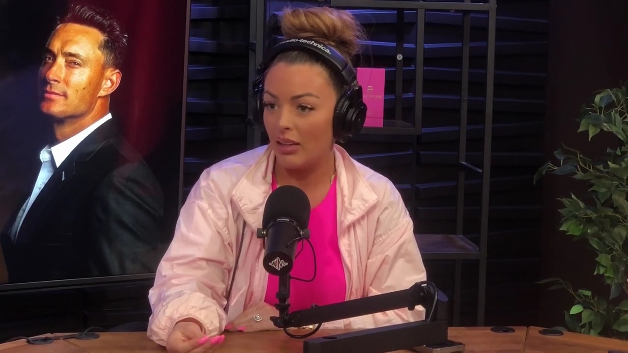 x2mate_com-Ep_16_-_Power_Alphas_Podcast__Relationship_Advice___Mandy_Saccomano__mp44391.jpg