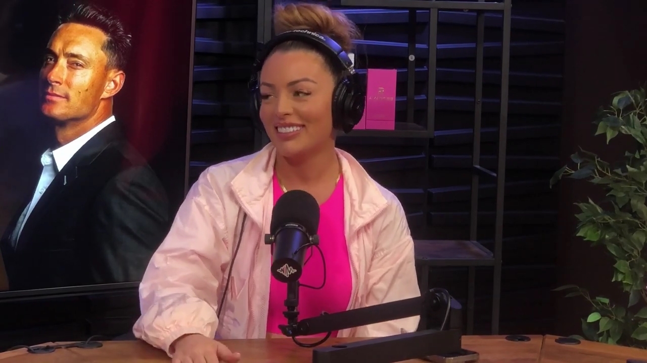 x2mate_com-Ep_16_-_Power_Alphas_Podcast__Relationship_Advice___Mandy_Saccomano__mp44430.jpg