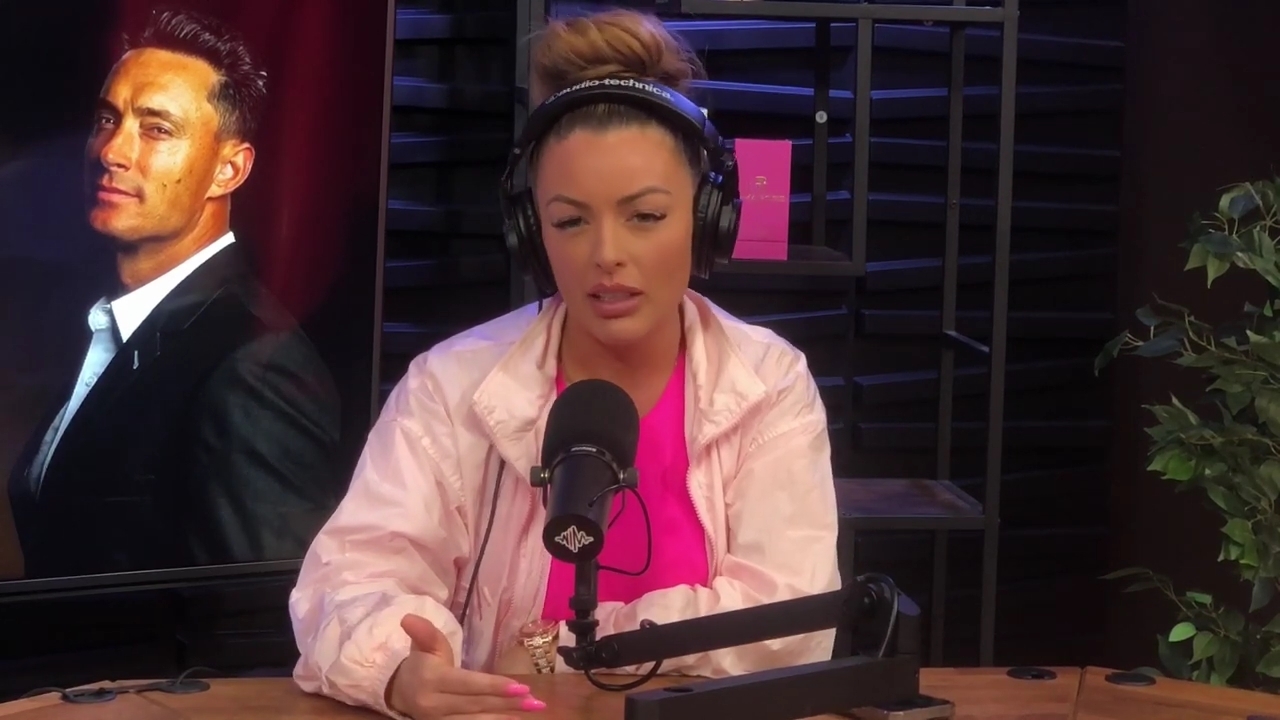 x2mate_com-Ep_16_-_Power_Alphas_Podcast__Relationship_Advice___Mandy_Saccomano__mp44456.jpg