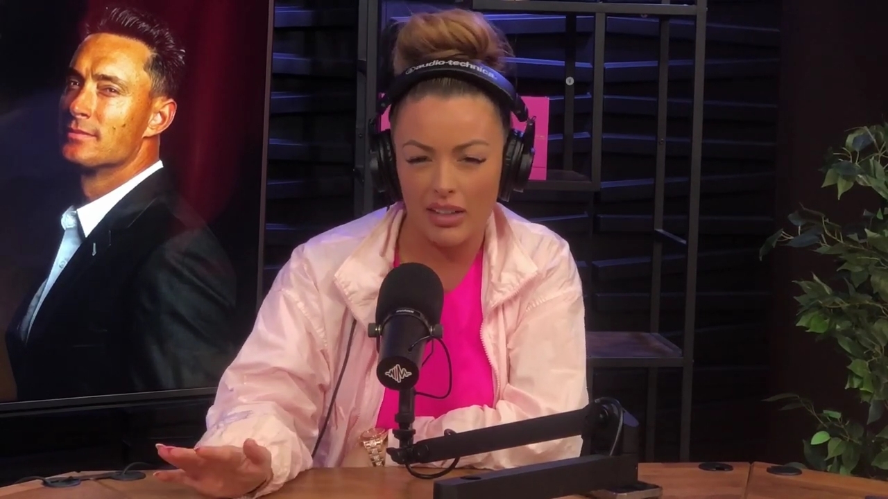 x2mate_com-Ep_16_-_Power_Alphas_Podcast__Relationship_Advice___Mandy_Saccomano__mp44457.jpg