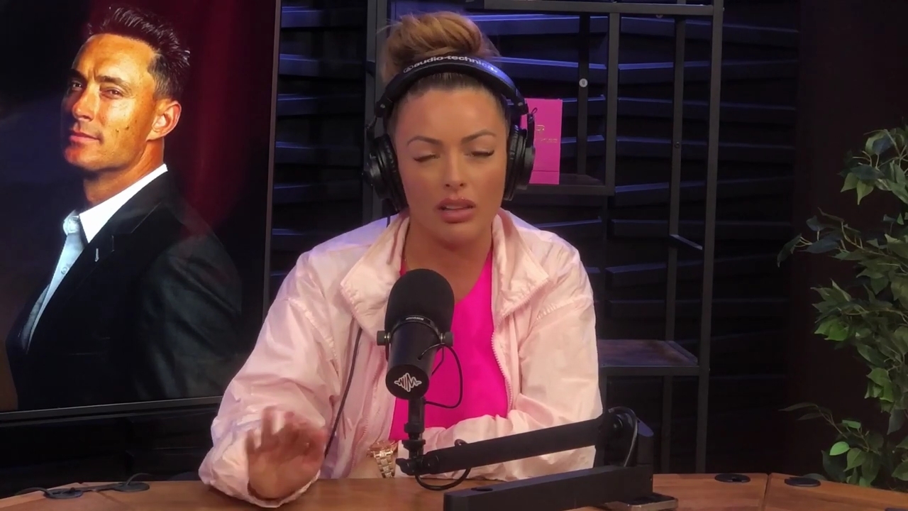 x2mate_com-Ep_16_-_Power_Alphas_Podcast__Relationship_Advice___Mandy_Saccomano__mp44460.jpg
